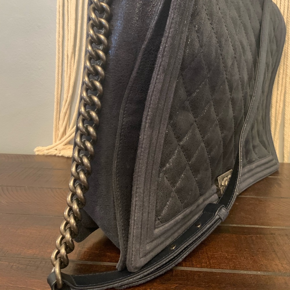 Chanel Blue Quilted Iridescent Leather XL Boy Bag - Picture 2 of 7